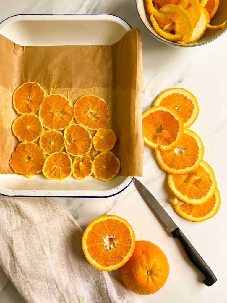 orange slices in baking tin