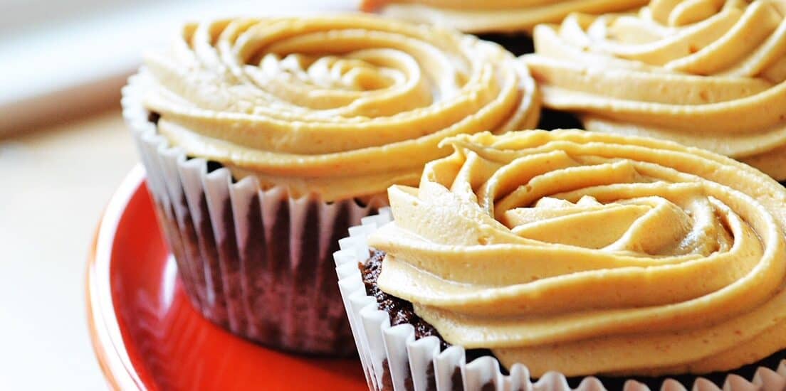 Chocolate Cupcakes with Peanut Butter Frosting + Video!
