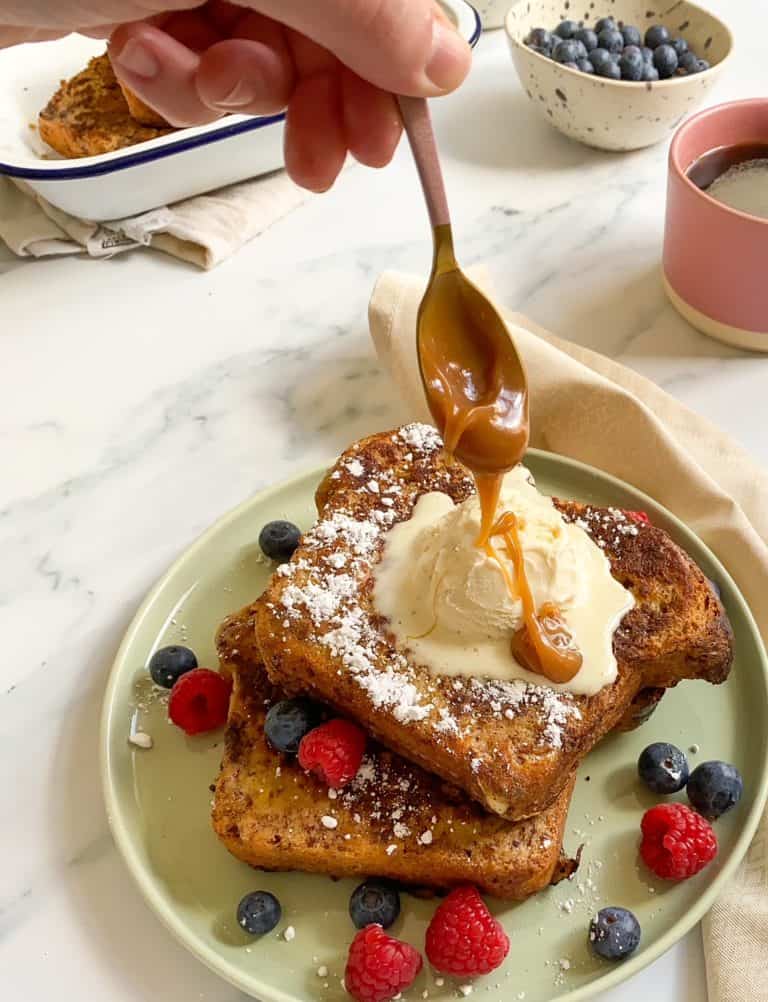Quick & Easy Cinnamon Brioche French Toast Baking with Aimee.