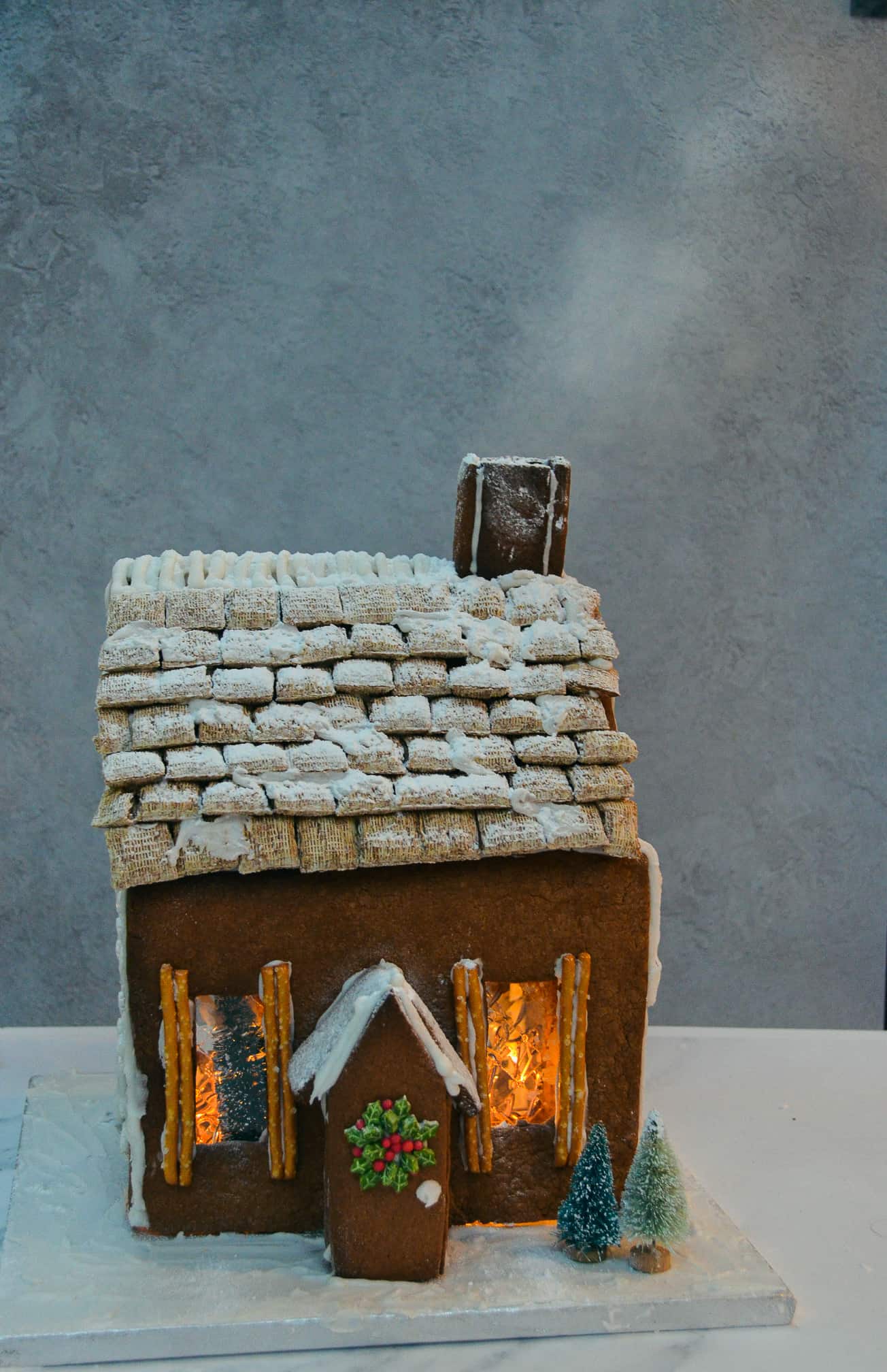 how to make a gingerbread christmas cottage