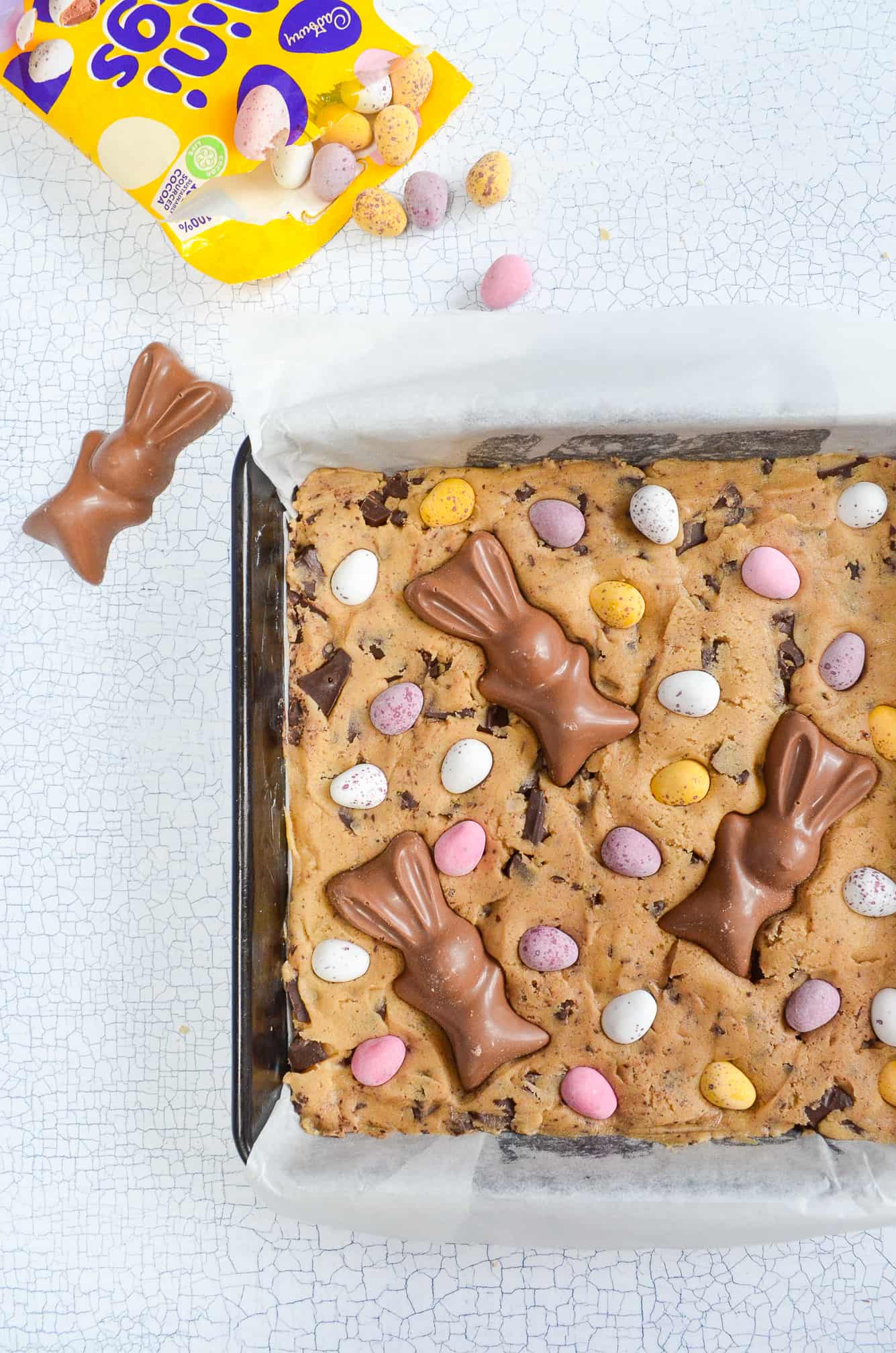 easter cookie dough in tin unbaked