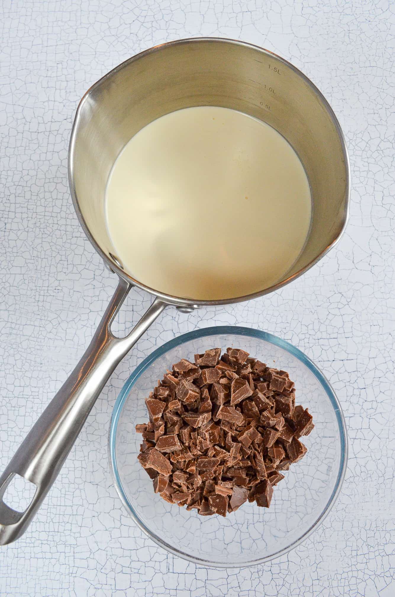 cream and chopped milk chocolate for ganache